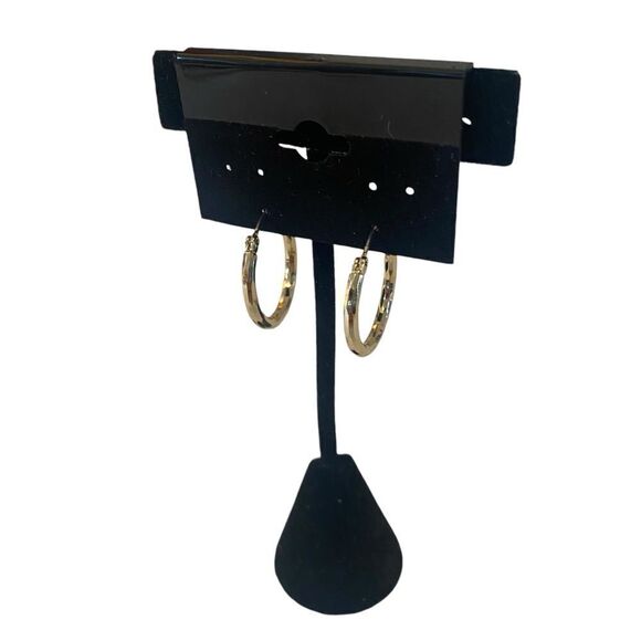 Bright Gold Tone Faceted Hoops. Perfect Size for Everday Use. - Picture 3 of 6